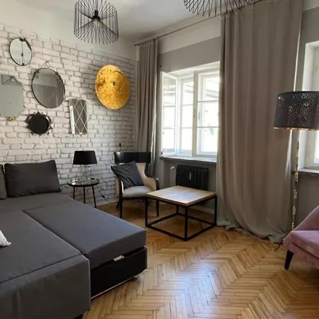 Klasztorna 8, Sun & Snow Poznan